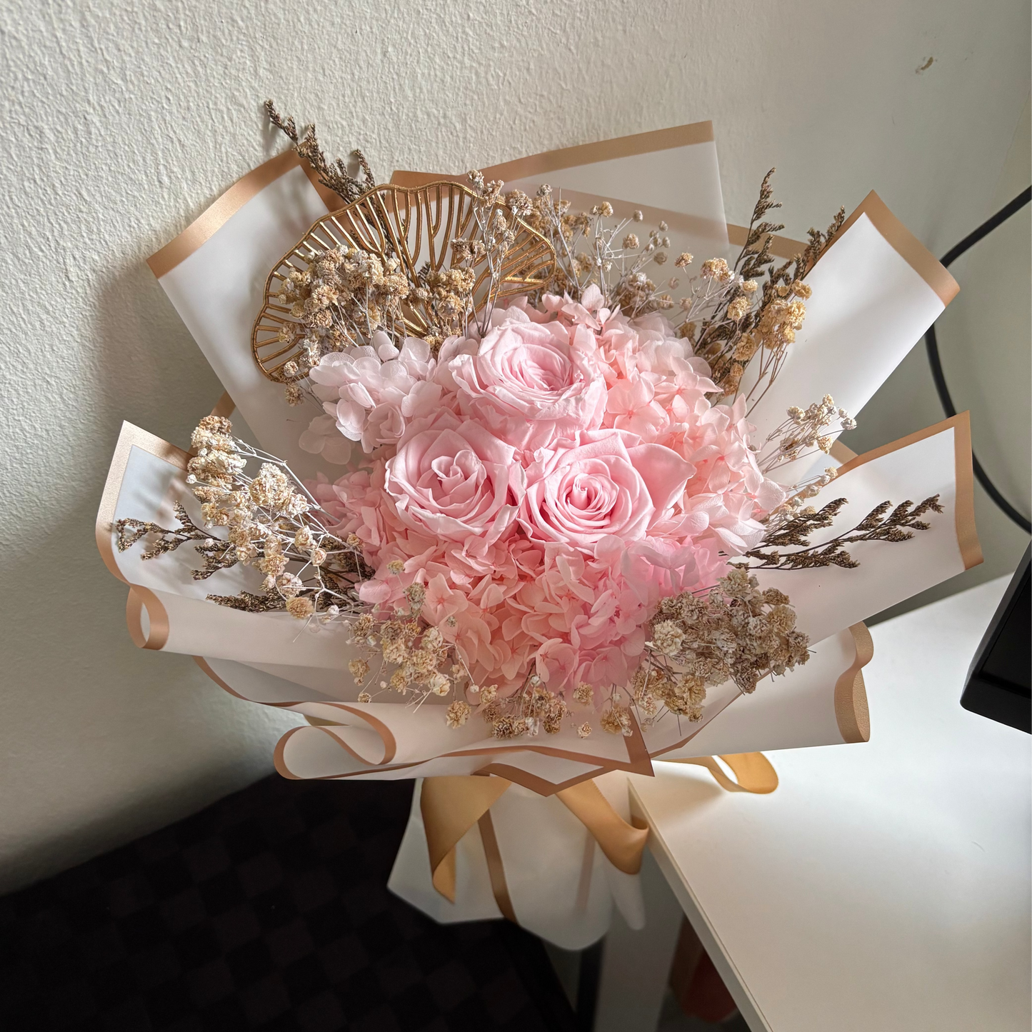 3 stalks pink rose bouquet