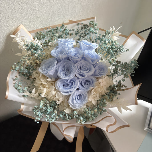 12 Stalks Blue Rose Bouquet with Baby Breath