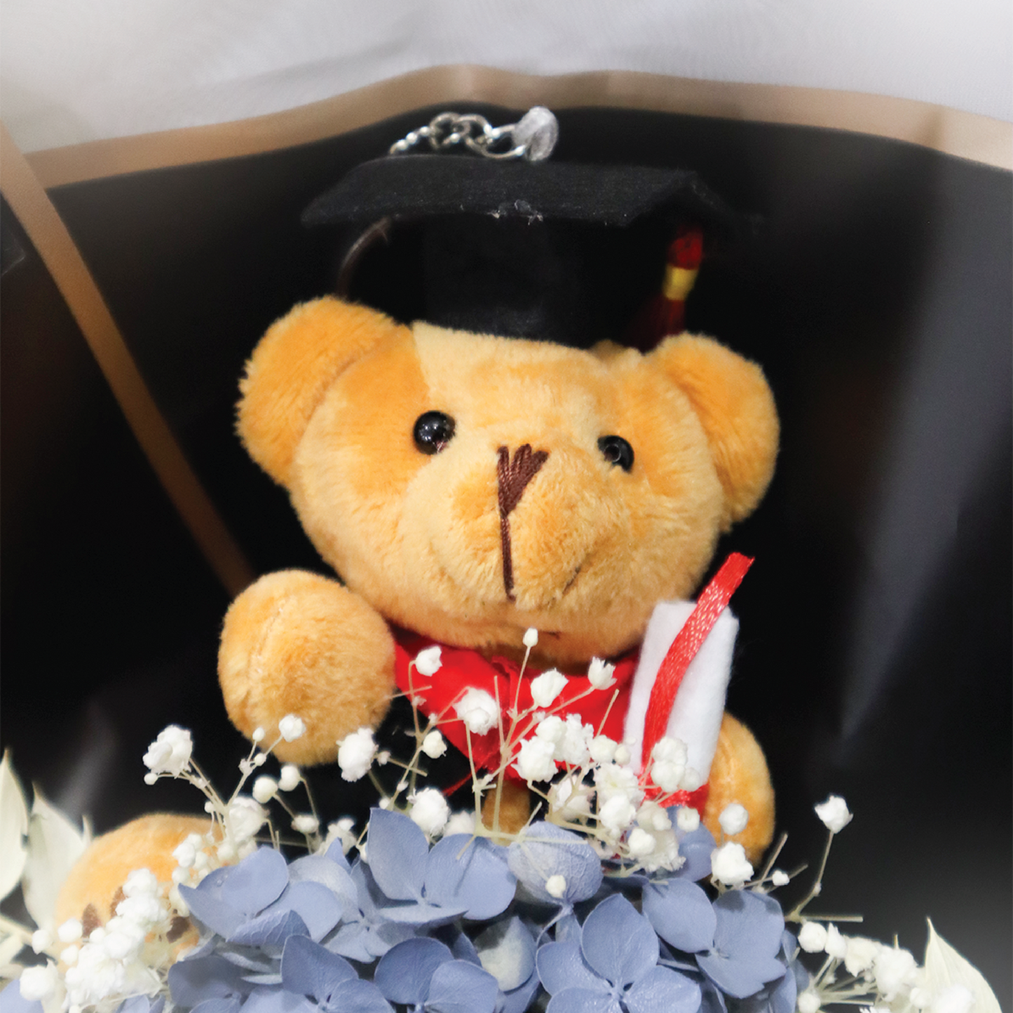 Black Gold Graduation Bouquet